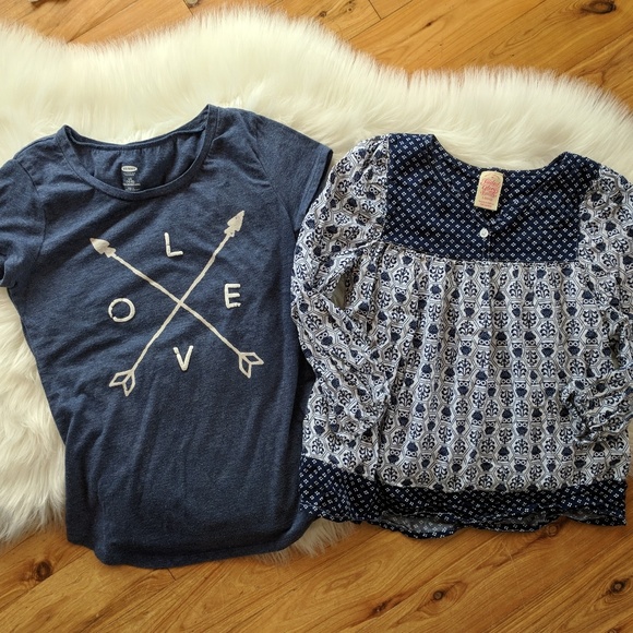 Old Navy Other - 🌷(Lot of 2) girls size 10/12 shirts